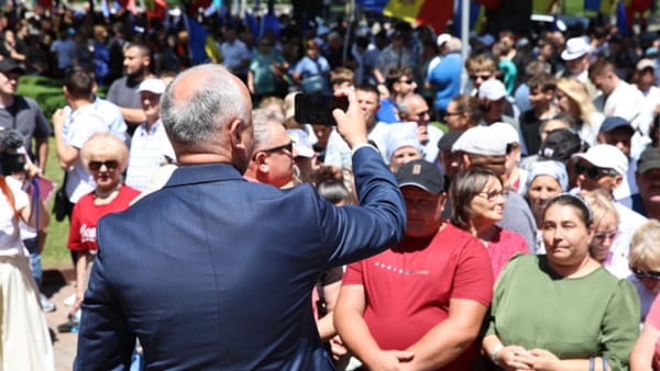 Miting de Ziua Suveranității: La acțiune au participat membrii și simpatizanții mai multor formațiuni de opoziție