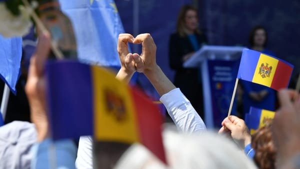 Liderii europeni au invitat Consiliul UE să treacă la următoarea etapă în procesul de aderare a R. Moldova