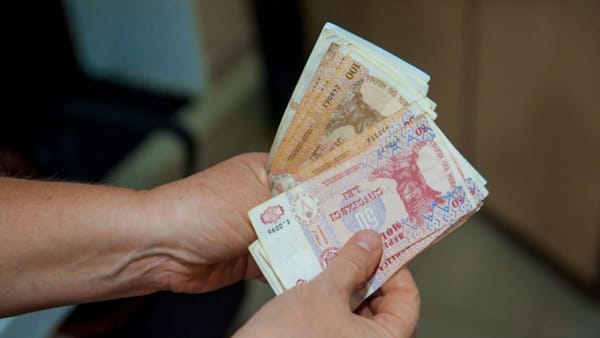 Lista beneficiarilor de suport unic în valoare de 5.000 de lei - extinsă. Cine va primi ajutor bănesc