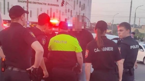 Conflict în trafic, însoțit de amenințări cu pistolul. Polițiștii au reținut un bărbat în vârstă de 39 de ani