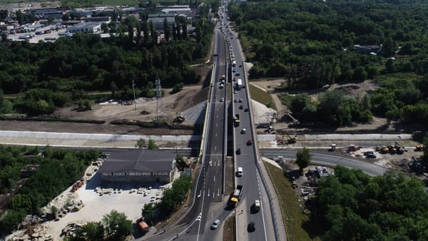 Podul peste râul Bâc și pasajul peste calea ferată de pe drumul M1 au fost date în exploatare