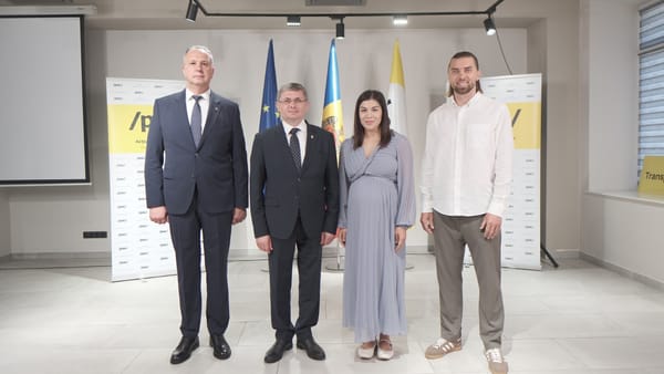 Anastasia Nichita, Maxim Potîrniche și Emil Ceban vor candida pe lista PAS la alegerile din 28 septembrie