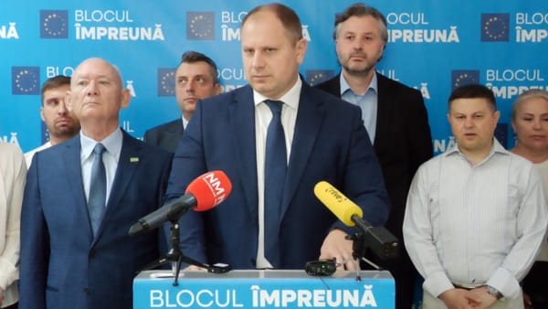Blocul „Împreună”, rămas cu două partide, a anunțat că va participa la alegerile parlamentare din 28 septembrie
