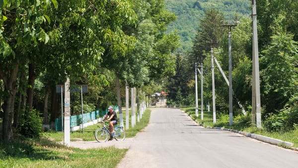 Canicula pune stăpânire pe întreaga țară. La sud se vor înregistra maxime de +38 de grade Celsius