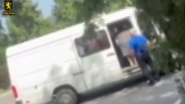 Poliția anunță că a sancționat alte cinci persoane care ar fi luat bani pentru participarea la marșul de sâmbătă