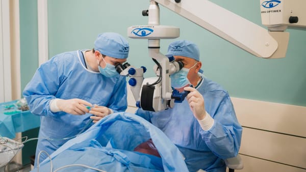 Crește numărul operațiilor de cataractă, acoperite de asigurarea medicală obligatorie