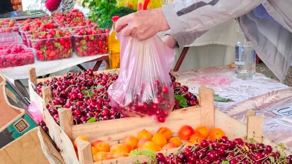 În toate sectoarele capitalei sunt organizate târguri cu produse autohtone. Lista locațiilor