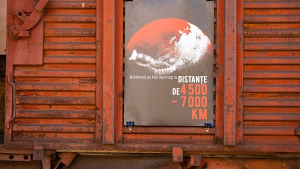 În Piața Marii Adunări Naționale va fi inaugurată expoziția „Teroarea sovietică în RSS Moldovenească”