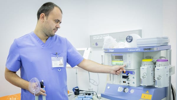 La Institutul Oncologic a fost inaugurat primul Serviciu de anestezie în imagistică prin rezonanță magnetică din țară