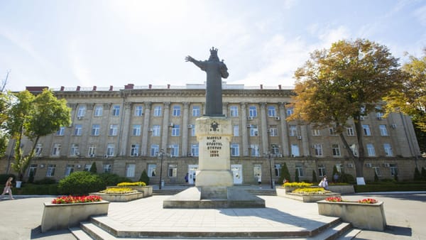 La Bălți va fi amenajată o piață agroalimentară modernă și va fi reparat capital acoperișul Teatrului „Vasile Alecsandri”