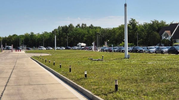 Traficul intens de la punctele de trecere a frontierei Sculeni și Palanca a fot fluidizat. Precizările Poliției de Frontieră