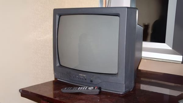 Alte 9.500 de familii din țară vor primi vouchere pentru înlocuirea electrocasnicelor vechi