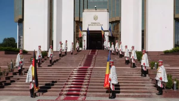 LIVE/ Ceremonia de întâmpinare a președintelui Franței, cancelarului Germaniei și prim-ministrul Poloniei
