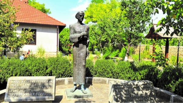 Casa memorială „Alexei Mateevici” din raionul Căușeni, decorată de președintele României cu Ordinul „Meritul Cultural”
