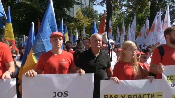 Blocul Electoral „Patriotic” organizează un protest în fața Parlamentului