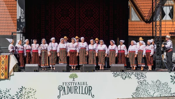 GALERIE FOTO/ Reședința de stat de la Condrița a găzduit cea de-a doua ediție a Festivalului Pădurilor