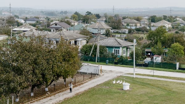 Astăzi este echinocțiul de toamnă. Peste o lună trecem la ora de iarnă