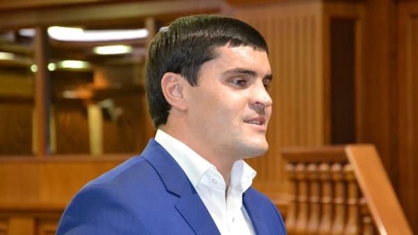 Fostul deputat Constantin Țuțu a fost anunțat în căutare internațională