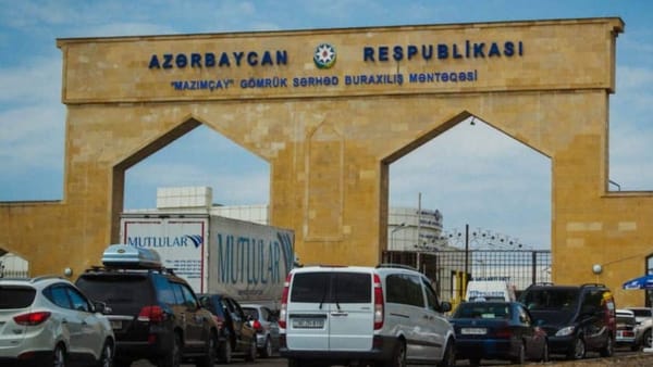 Azerbaidjanul anulează eliberarea „Cărții Verzi” în punctele de trecere a frontierei