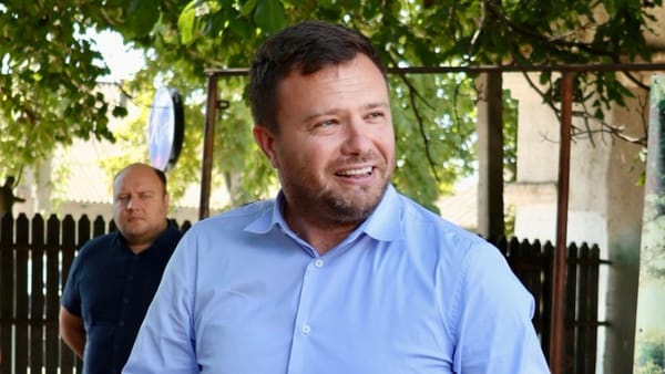 Ministrul suspendat al Mediului, avertizat de CEC pentru încălcarea prevederilor legislației electorale