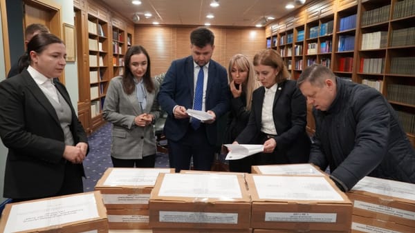 CEC a transmis Curții Constituționale documentele necesare pentru confirmarea rezultatelor alegerilor