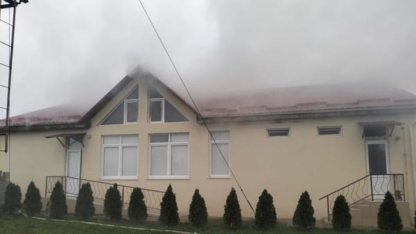 Incendiu la un azil de bătrâni din raionul Florești. Victime nu au fost raportate