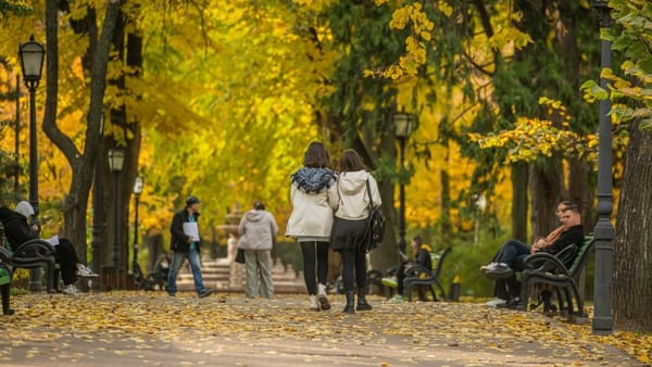 Săptămâna începe cu cer noros și temperaturi maxime de 16 grade Celsius