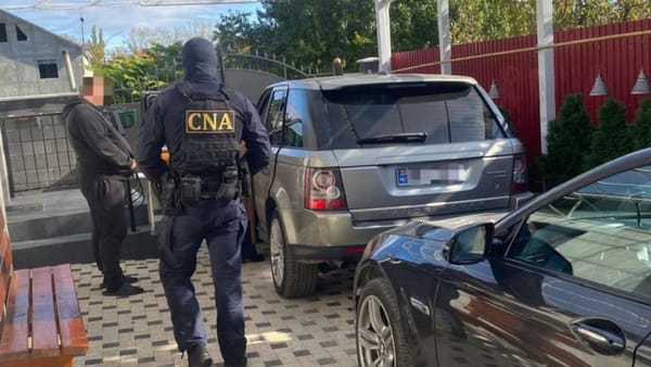 Un fost angajat al ASP, reținut într-un dosar de corupție sistemică la eliberarea permiselor de conducere