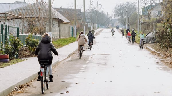 Începe vacanța de toamnă! Recomandări pentru elevi și părinți