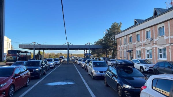 Trafic intens la punctele de trecere a frontierei Leușeni și Sculeni, pe sensul de ieșire din R. Moldova