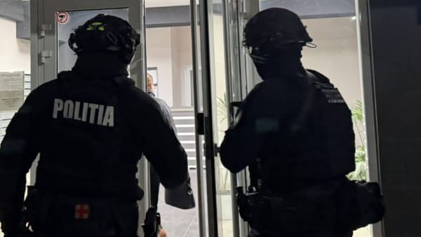 Percheziții în toată țara: Oamenii legii desfășoară acțiuni de urmărire penală într-un dosar privind activitatea mercenarilor