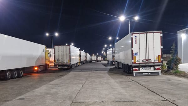 Camioanele blocate la vama Leușeni-Albița: Ambasada R. Moldova în România anunță că problema a fost soluționată