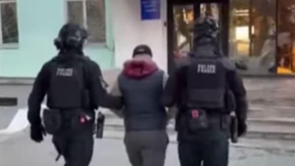 O femeie din raionul Ungheni a fost jefuită de peste 500.000 de lei. Oamenii legii au reținut cinci suspecți