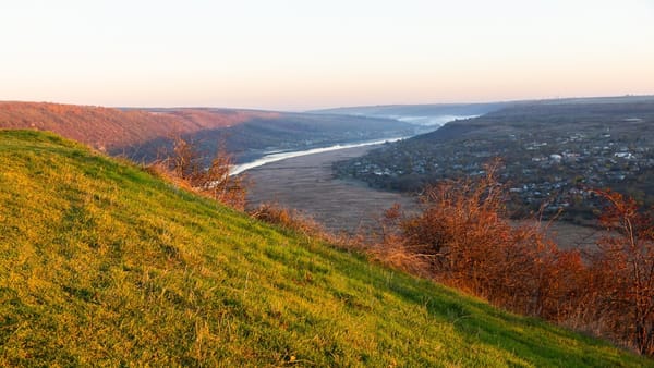 Săptămâna începe cu cer variabil și maxime de +20 de grade Celsius