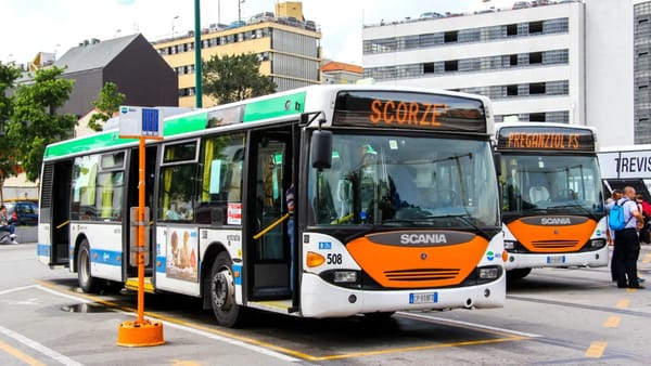 Grevă în sectorul transportului public din Italia. Autoritățile din România au emis o alertă de călătorie pentru cetățenii săi