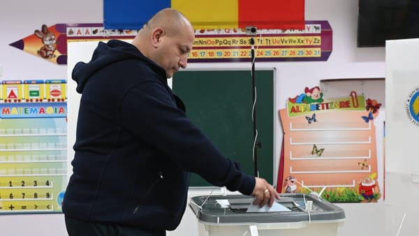 Alegeri locale noi: Aproape 30% dintre alegătorii cu drept de vot s-au prezentat la urne până la 15:00