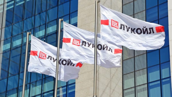 O companie din Emiratele Arabe Unite este interesată să cumpere activele internaționale ale Lukoil