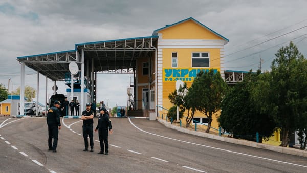 Punctele de trecere a frontierei moldo-ucrainene cu control comun și-au sistat temporar activitatea