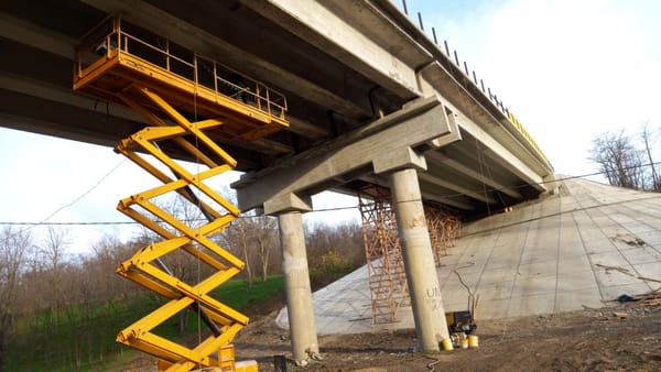 Reparația podului și pasajului de pe drumul M5, lângă localitatea Cimișeni, raionul Criuleni, va fi finalizată curând