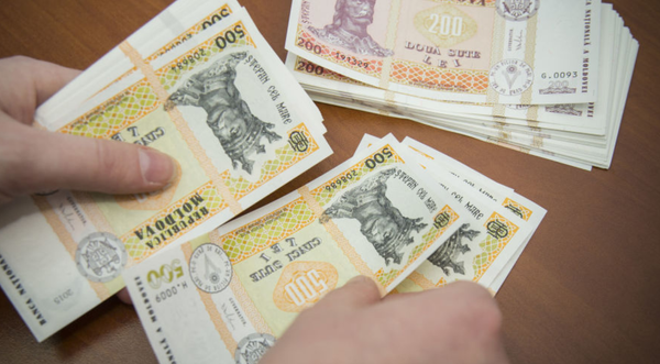 Demers oficial: Sindicatele solicită Guvernului stabilirea unui salariu minim de 8.050 de lei din 2026