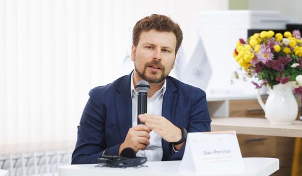 Doar cei mai buni vor trece: testul pentru director și director adjunct de școală a fost actualizat