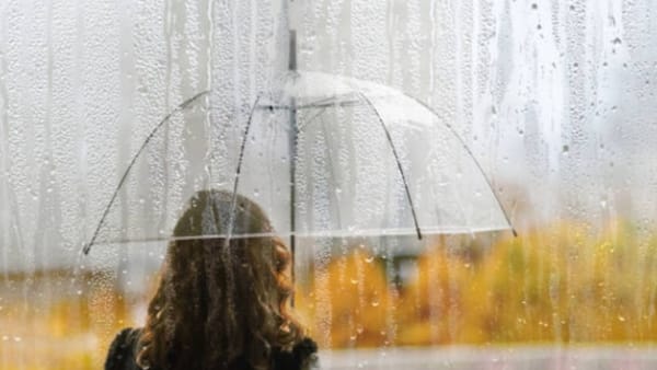 Prognoza meteo: Cer acoperit de nori, ploi slabe și maxime de +10 grade Celsius