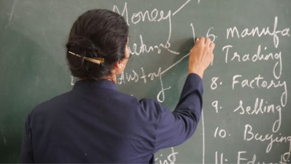 Ceban: „Profesorii nu trebuie transformați în detectivi. Ei nu au rolul de a identifica contrabanda de droguri”