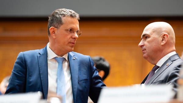 Ultimă oră! Ministrul Apărării Naționale de la București a demisionat - motivul