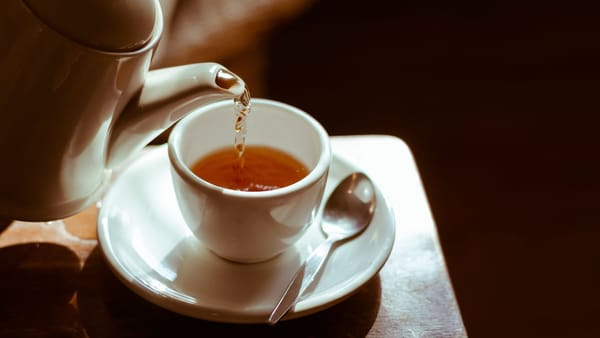 Ceai cu un nivel periculos de ridicat de pesticide urma să ajungă pe rafturile magazinelor. Inspectorii ANSA au intervenit