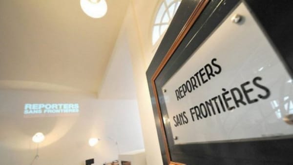 Bilanțul Reporteri fără Frontiere pentru 2025 te înspăimântă: Jurnaliști răpiți, luați ostatici sau uciși