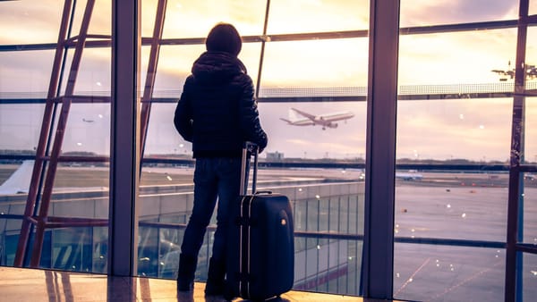 Trafic intens la frontieră: fluxul sporit de călători este prognozat până pe 15 ianuarie