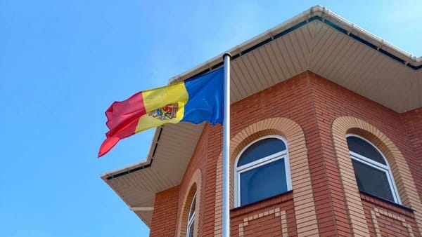 În curând intră în vigoare noua lege a cetățeniei R. Moldova. Anunț important de la ambasada țării noastre în Ucraina