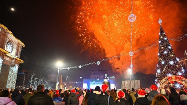 Deocamdată, MAI nu analizează interzicerea artificiilor. Ministra Misail-Nichitin: „Dacă va fi necesar, o vom face”