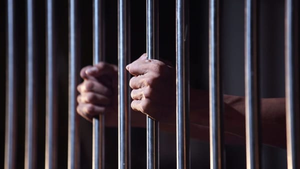 Un bărbat din Chișinău, condamnat la 10 ani de închisoare după ce a înjunghiat un trecător lângă stadionul „Zimbru”